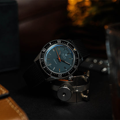 Nivada Grenchen Antarctic Diver Aquamar Grey