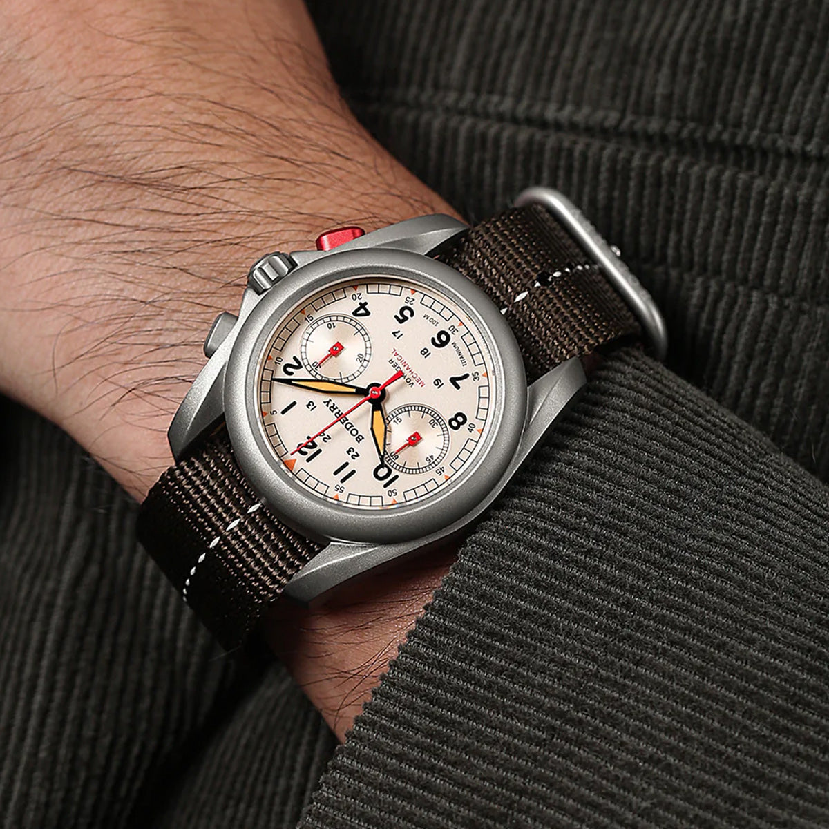Boderry Voyager Chronograph BD-M02T-02 Titanium Field 100m Cream Dial