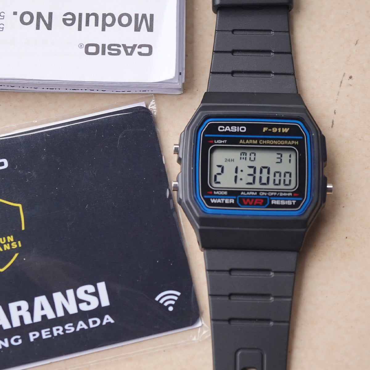 Casio F-91W-1DG Digital Stopwatch On Rubber