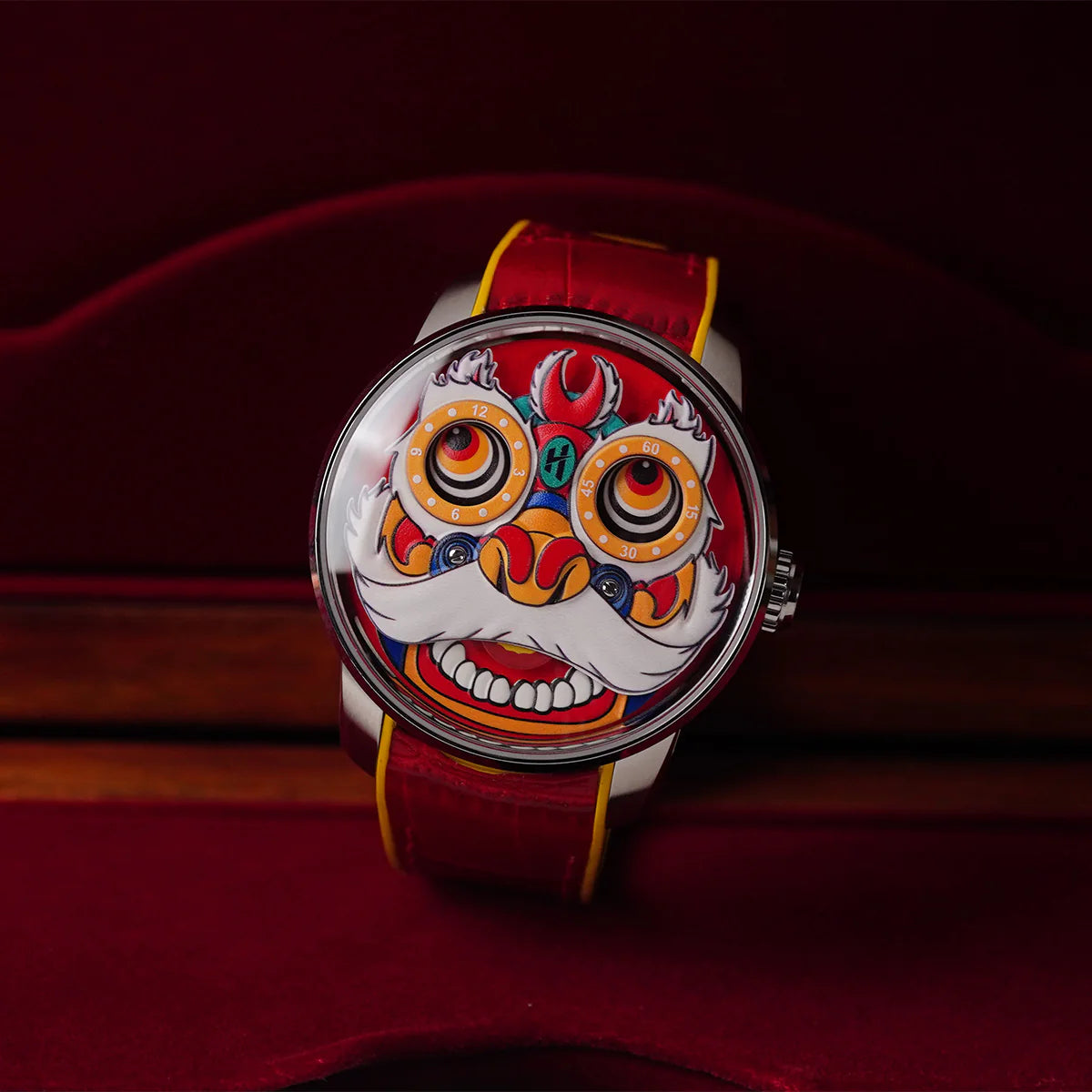 LUCKY HARVEY Red Lion Rolling Eyes Automatic - Horology Story Youtube Store