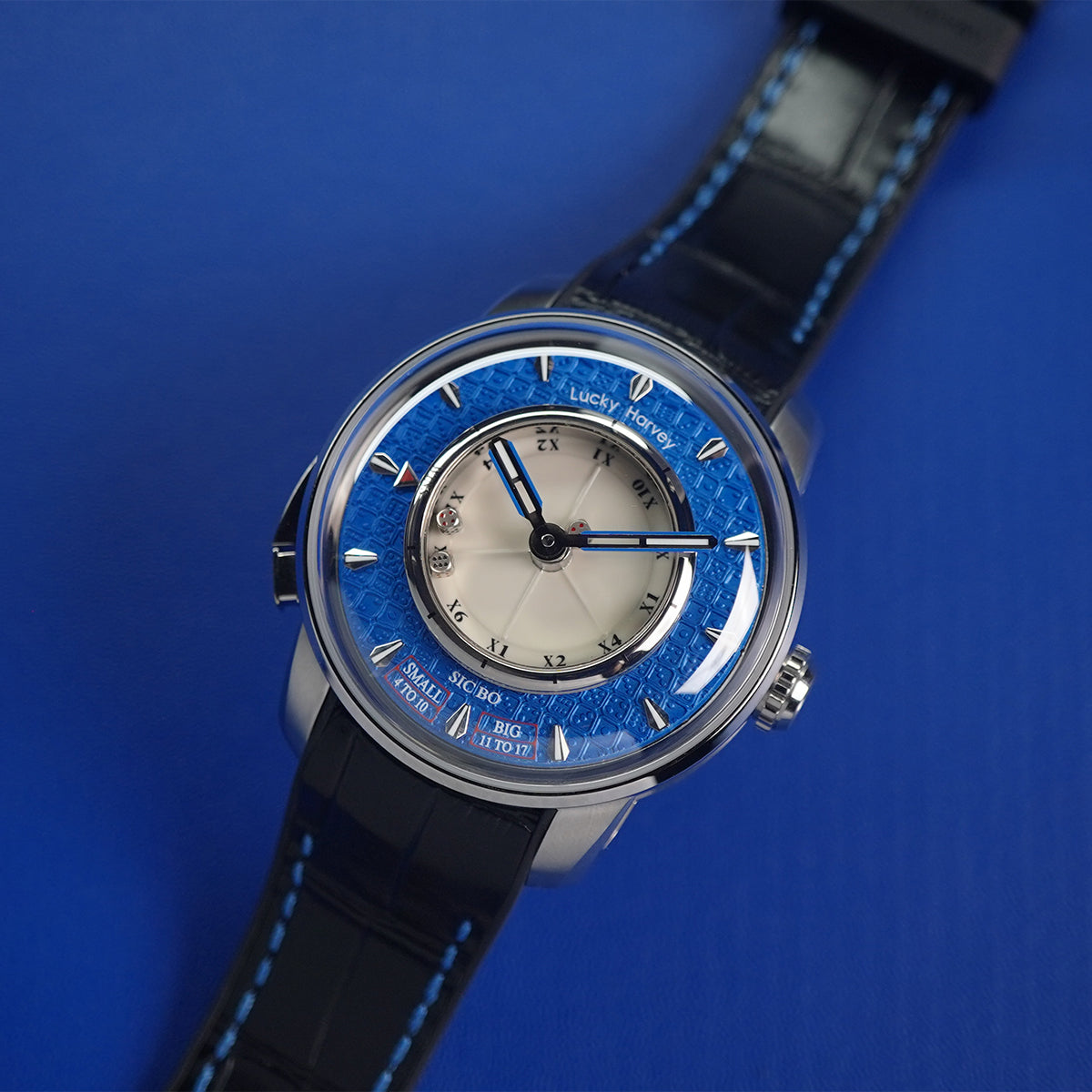 LUCKY HARVEY Player Series Sic Bo Blue Automatic