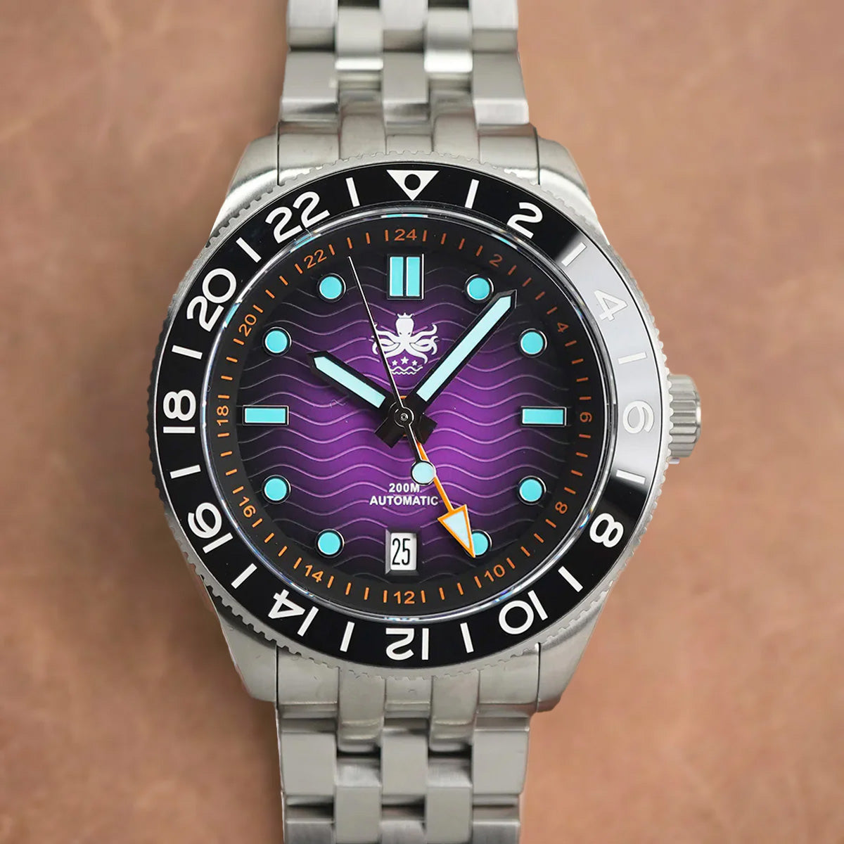 Phoibos Wave Master GMT 200M PY049H Purple Dial