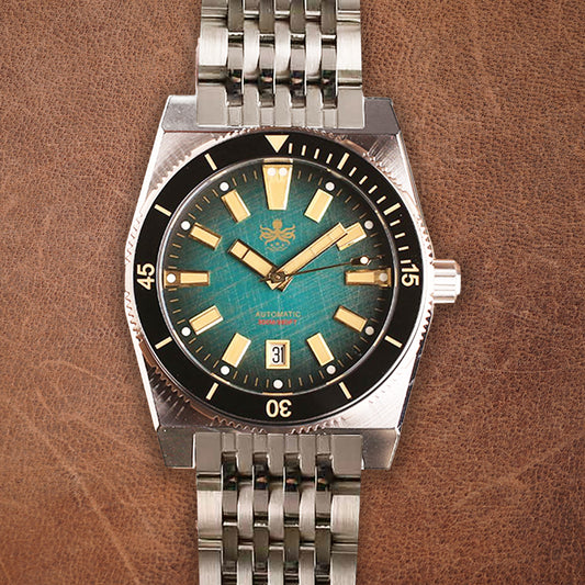 Phoibos Narwhal 300m PY037A Green Dial