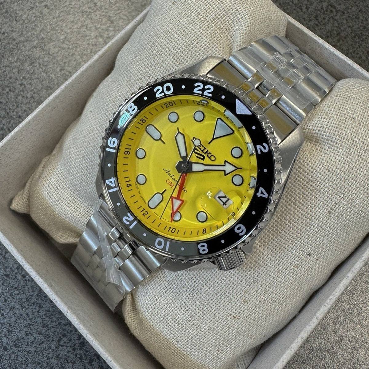 Seiko 5 Sports GMT SSK017K1 Yellow Dial USA Exclusive Edition