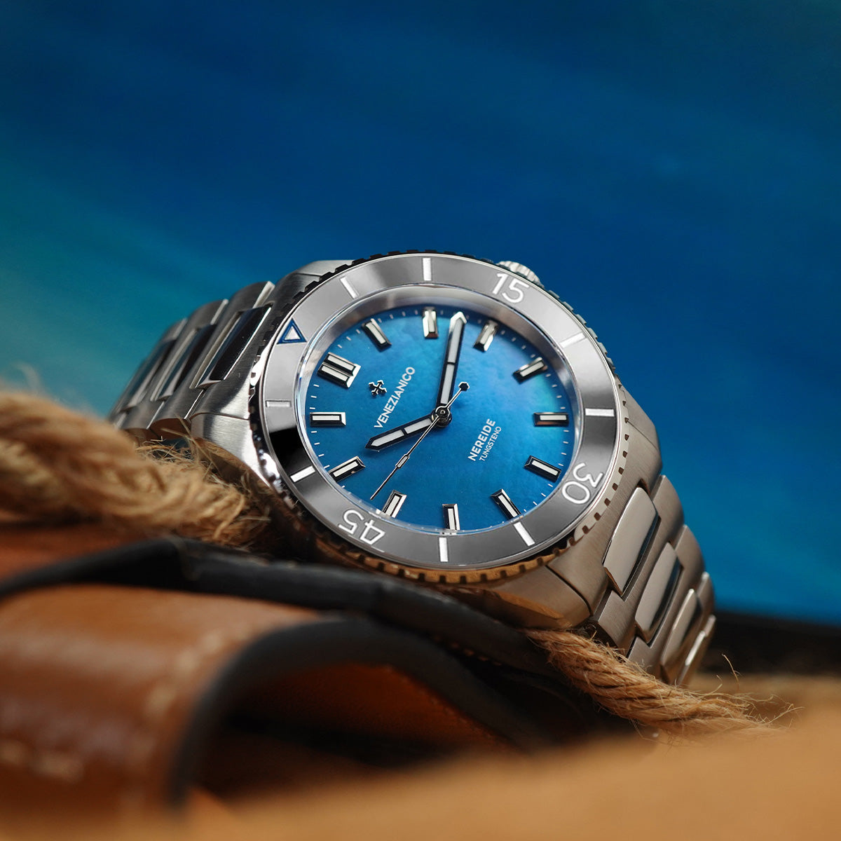 Venezianico Nereide 39mm Tungsteno 3121541C Blue MOP Dial